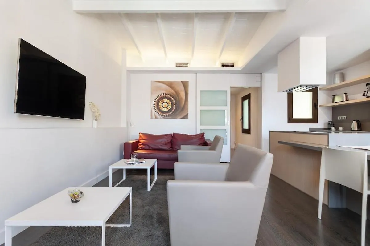 3-Bedroom Penthouse With Terrace In Eixample Барселона 0*,